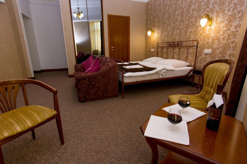 Boutique Hotel Villa Mtiebi Τυφλίδα Εξωτερικό φωτογραφία